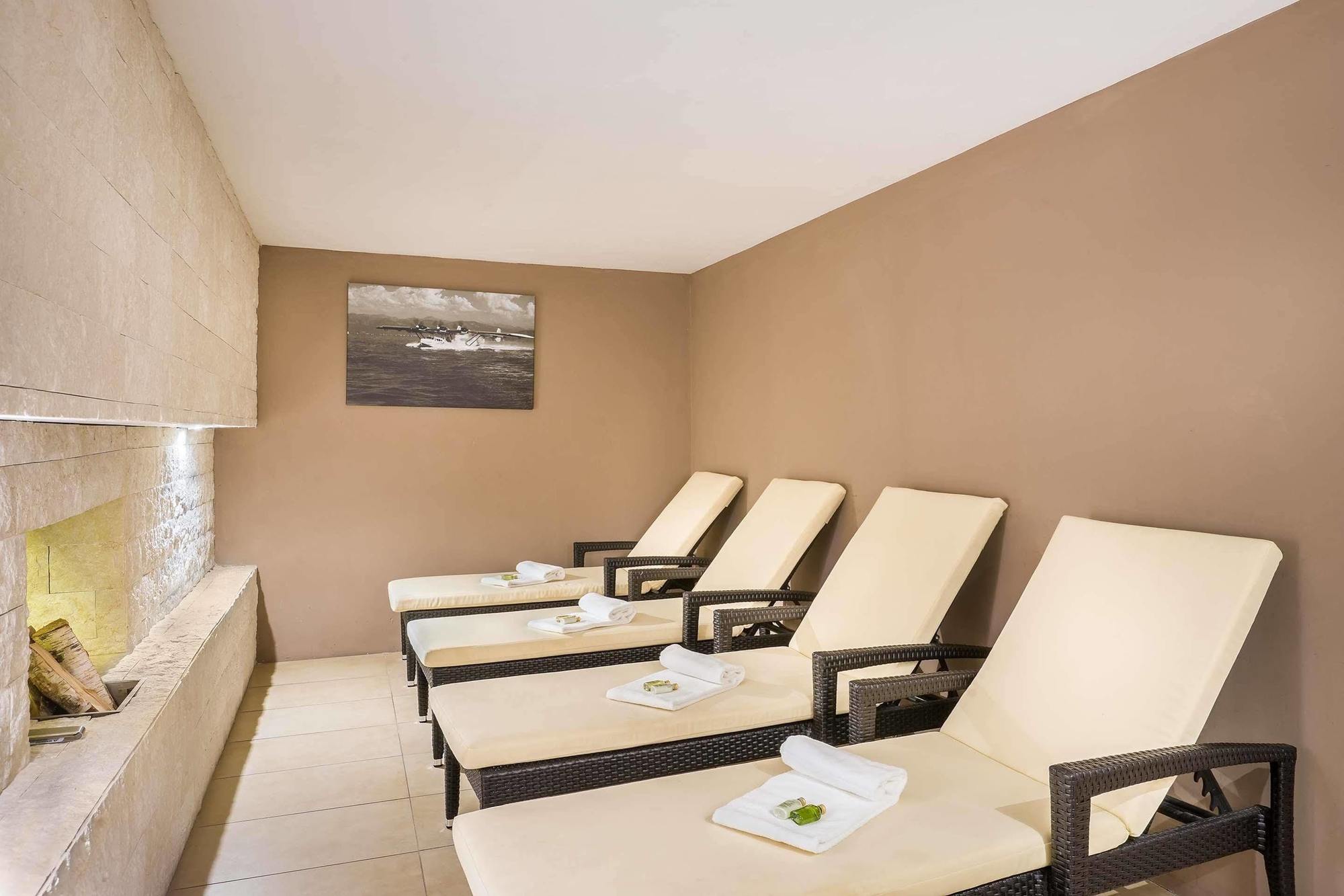 Best Western Hotel Goldenes Rad فريدريشسهافن المظهر الخارجي الصورة