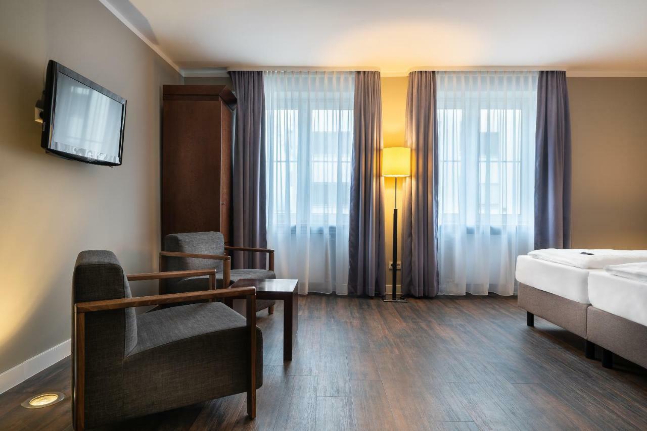 Best Western Hotel Goldenes Rad فريدريشسهافن المظهر الخارجي الصورة
